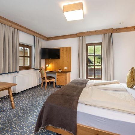 Naturhotel Huettenwirt Im Grossarltal Хютчлаг Экстерьер фото
