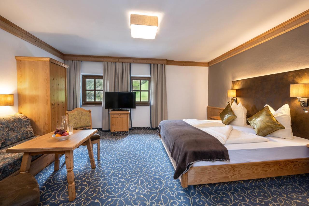 Naturhotel Huettenwirt Im Grossarltal Хютчлаг Экстерьер фото