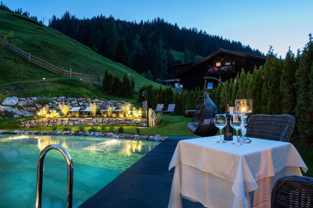 Naturhotel Huettenwirt Im Grossarltal Хютчлаг Экстерьер фото