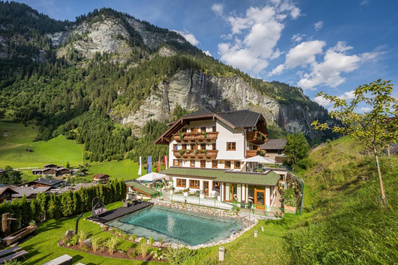 Naturhotel Huettenwirt Im Grossarltal Хютчлаг Экстерьер фото