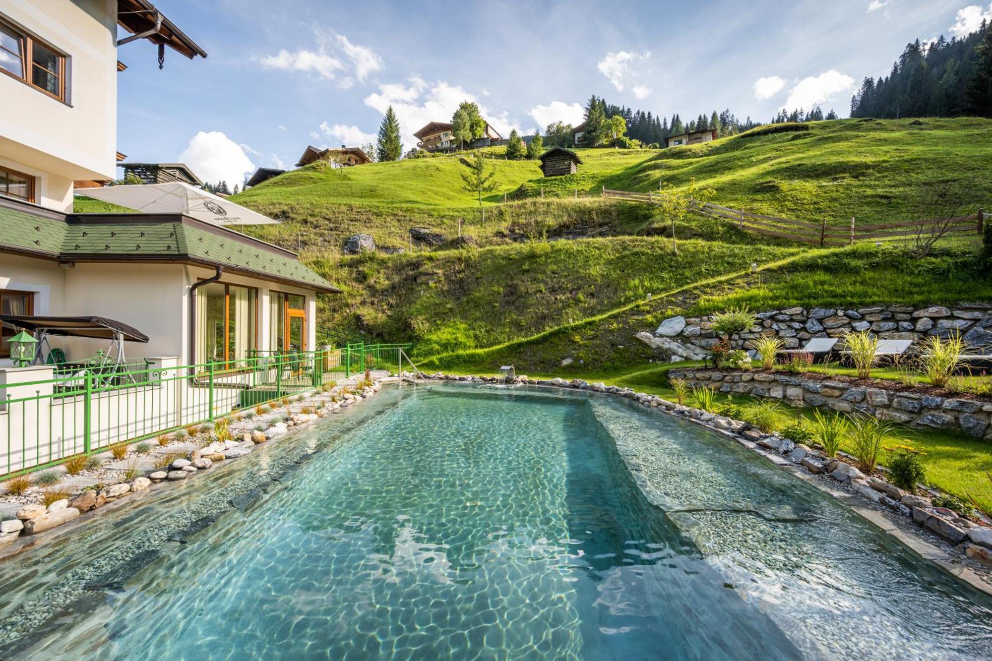 Naturhotel Huettenwirt Im Grossarltal Хютчлаг Экстерьер фото